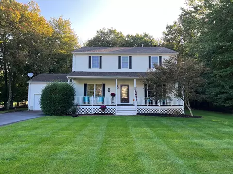 460 Westmoreland Ln, North Kingstown, RI 02874