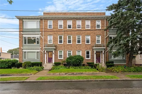539 Lloyd Ave #3, Providence, RI 02906