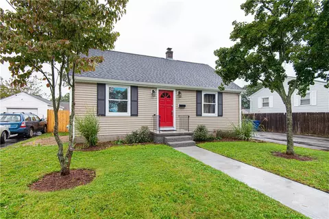 333 Chestnut St, Warwick, RI 02888