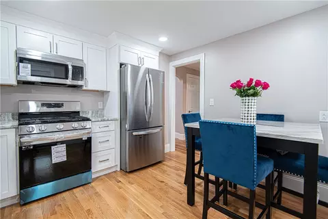 333 Chestnut St, Warwick, RI 02888 photo 16