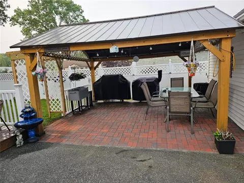 125 Wayne St, Warwick, RI 02889 photo 22