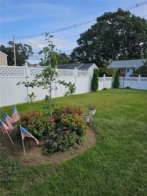 125 Wayne St, Warwick, RI 02889 photo 24