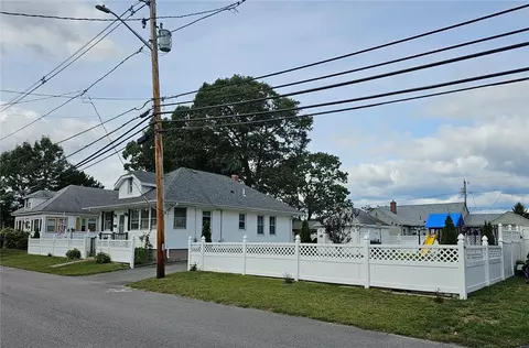 125 Wayne St, Warwick, RI 02889 photo 31
