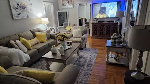 125 Wayne St, Warwick, RI 02889 photo 9