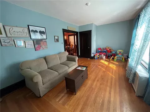 114 Meadow Rd, Woonsocket, RI 02895 photo 8