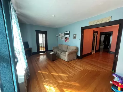 114 Meadow Rd, Woonsocket, RI 02895 photo 9