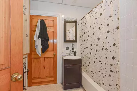 200 Summer St, Woonsocket, RI 02895 photo 15