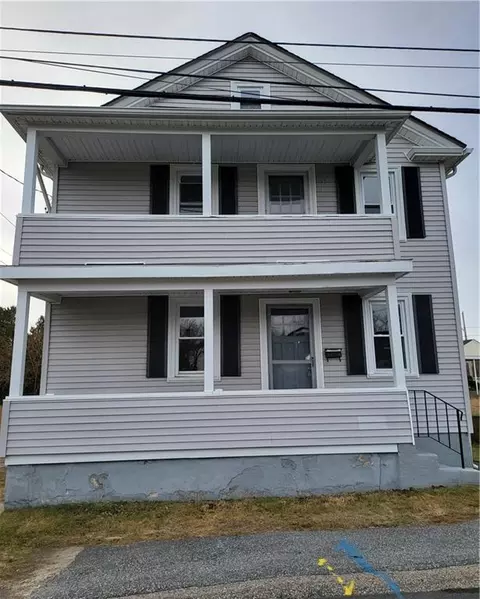 5 Oregon Ave, North Providence, RI 02911