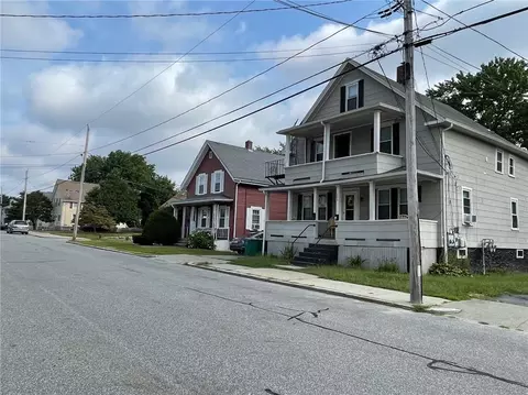206 Knight St, Woonsocket, RI 02895 photo 28