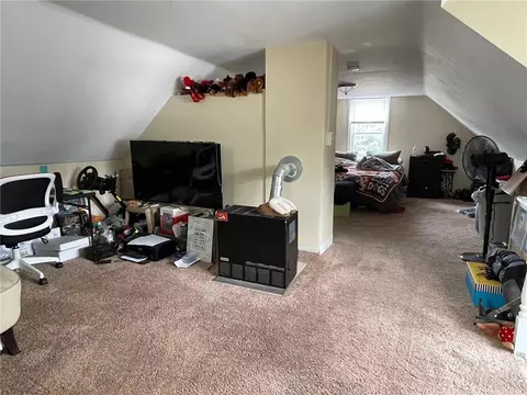 206 Knight St, Woonsocket, RI 02895 photo 18
