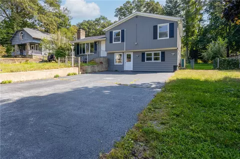 234 Howard Ave, Coventry, RI 02816