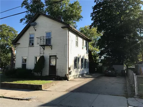 103 Fourth Ave, Woonsocket, RI 02895