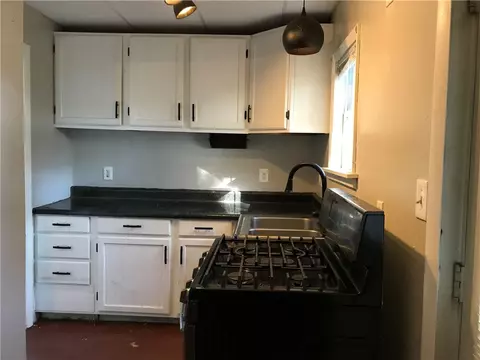 103 Fourth Ave, Woonsocket, RI 02895 photo 3