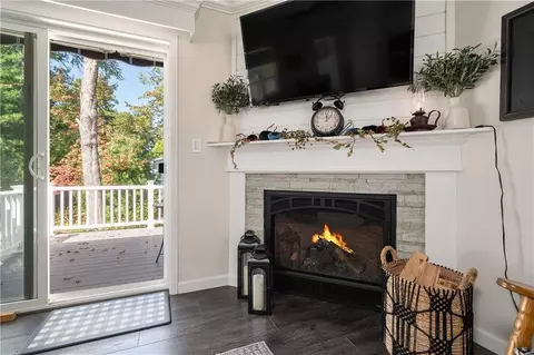 2 Cheryl Ln, Coventry, RI 02816 photo 11