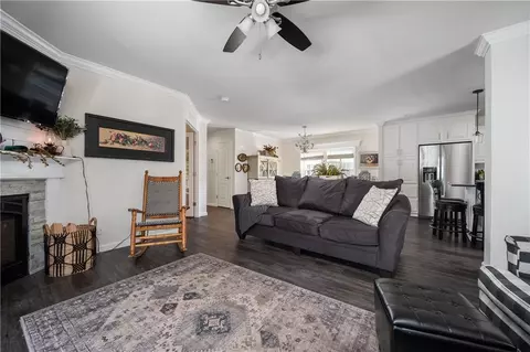 2 Cheryl Ln, Coventry, RI 02816 photo 13