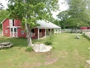 360 Hillsdale Rd, Richmond, RI 02892
