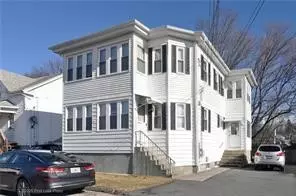 38 Pocasset St, Johnston, RI 02919
