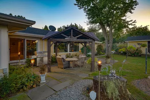 11 Dees Cir, Warwick, RI 02889 photo 33