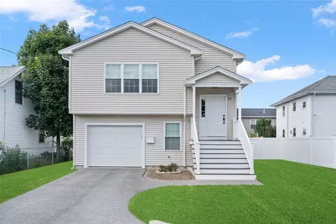 22 Federal St, Pawtucket, RI 02861