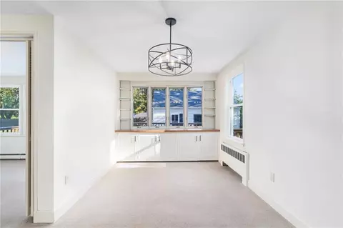 1105 Main Ave, Warwick, RI 02886 photo 17
