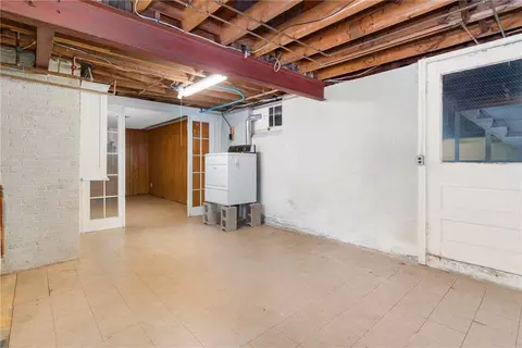 1105 Main Ave, Warwick, RI 02886 photo 39
