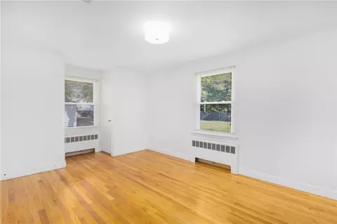 1105 Main Ave, Warwick, RI 02886 photo 8