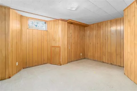 1105 Main Ave, Warwick, RI 02886 photo 21