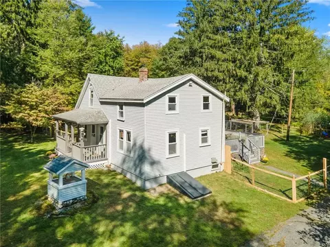 1130 Bronco Hwy, Burrillville, RI 02858