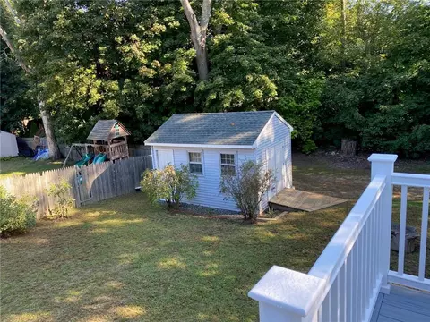 76 Arnold Rd, Coventry, RI 02816 photo 34