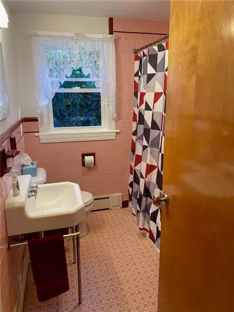 76 Arnold Rd, Coventry, RI 02816 photo 15