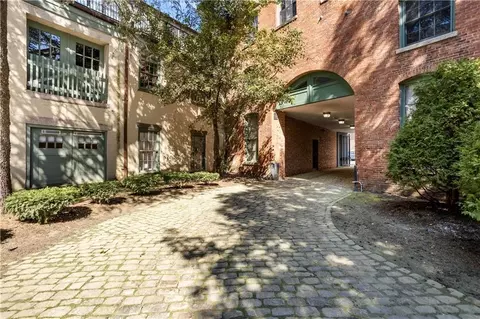 555 S Water St #230, Providence, RI 02903