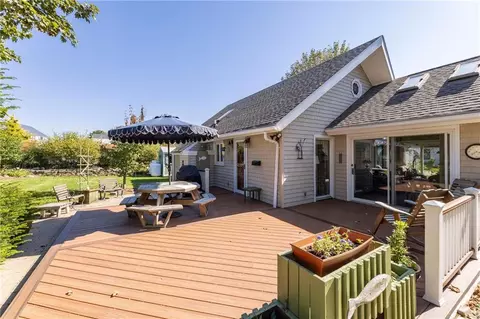 55 Uzzi Ave, Westerly, RI 02891 photo 20