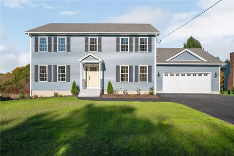 50 Angell Rd, Cumberland, RI 02864