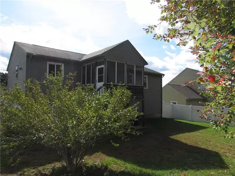 150 Capwell Ave, Woonsocket, RI 02895 photo 19