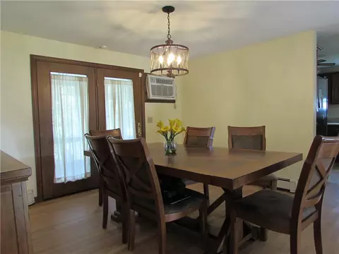 150 Capwell Ave, Woonsocket, RI 02895 photo 4