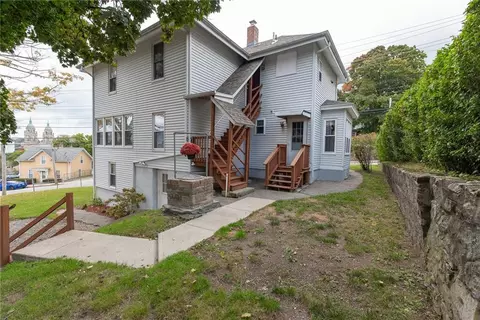 287 Elm St, Woonsocket, RI 02895 photo 3