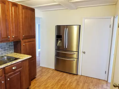 287 Elm St, Woonsocket, RI 02895 photo 6