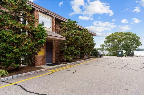3940 Post Rd #14, Warwick, RI 02886 photo 2
