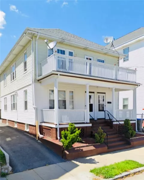 39 Humes St, Providence, RI 02907