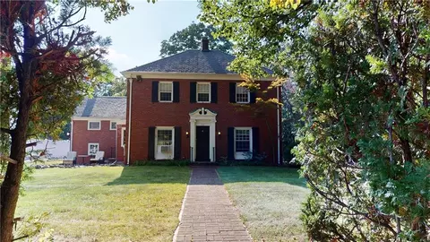 500 Harris Ave, Woonsocket, RI 02895
