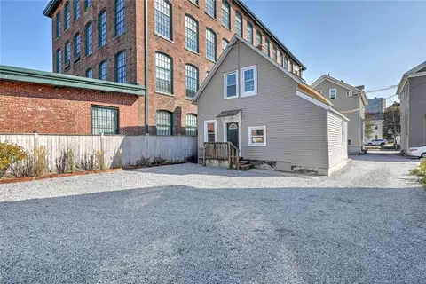 120 Valley St, Providence, RI 02909