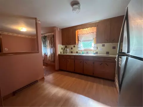 121 All Saints St, Woonsocket, RI 02895 photo 11