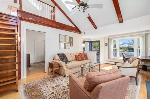 31 Strand Ave, Warwick, RI 02889 photo 19