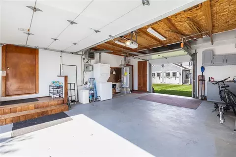 31 Strand Ave, Warwick, RI 02889 photo 32