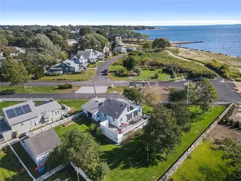 31 Strand Ave, Warwick, RI 02889 photo 13