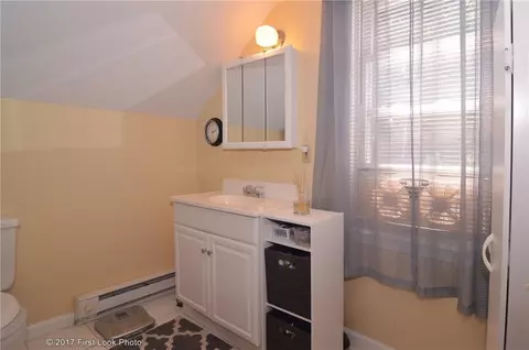 11 Logan St, Warwick, RI 02889 photo 13