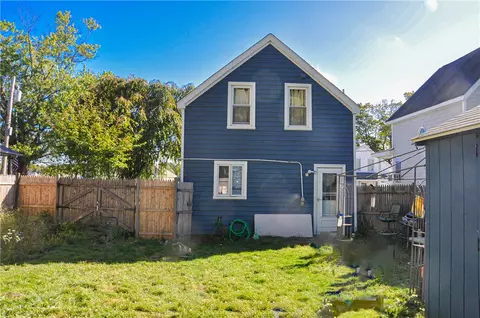 11 Logan St, Warwick, RI 02889 photo 17