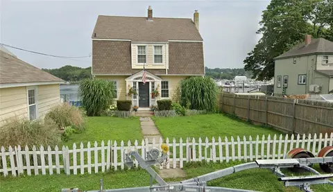 11 Logan St, Warwick, RI 02889 photo 20