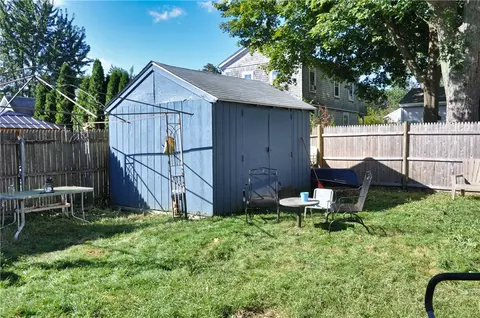 11 Logan St, Warwick, RI 02889 photo 16