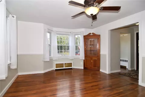 1008 Main Ave, Warwick, RI 02886 photo 9